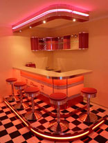 Auch in �sterreich liebt man die American Warehouse Diner Bar