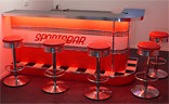 Dinerbar und Sitzgruppe