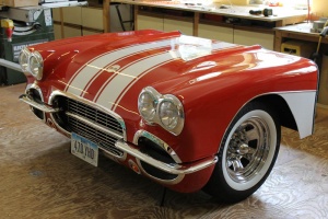Automöbel: Cadillac / Chevy Sofa, Autosofas & AutotischeAmerican Warehouse