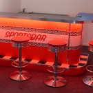 Dinerbar-mit-5-Dinerbarhocker